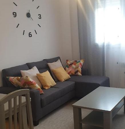 Byhouse Matias Lopez 78 Apartment Sarria Bagian luar foto