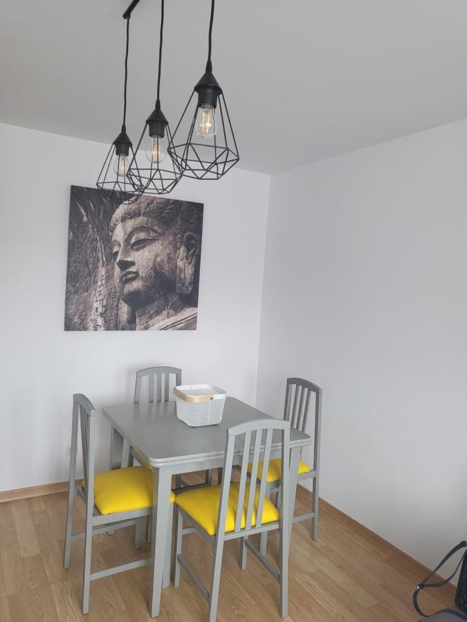 Byhouse Matias Lopez 78 Apartment Sarria Bagian luar foto